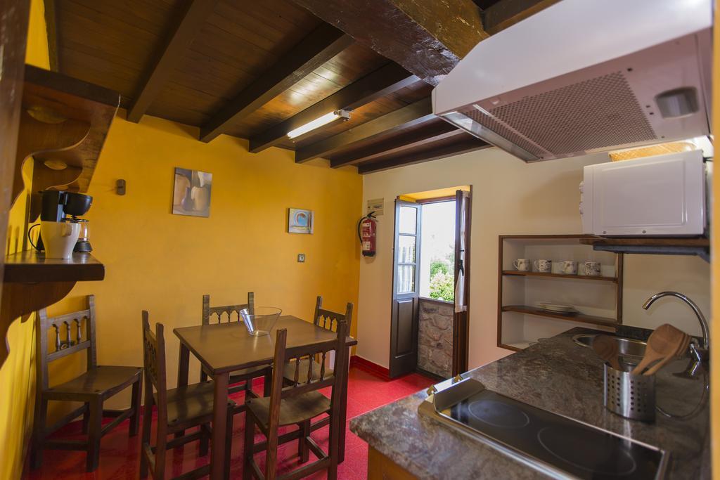 Apartamentos Rurales Playa Del Canal Villanueva de Pria Luaran gambar