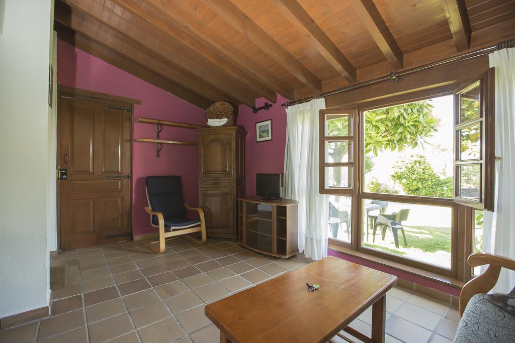Apartamentos Rurales Playa Del Canal Villanueva de Pria Luaran gambar